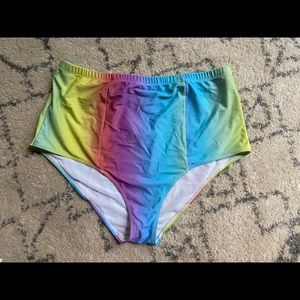 Torrid size 2 bathing suit bottom